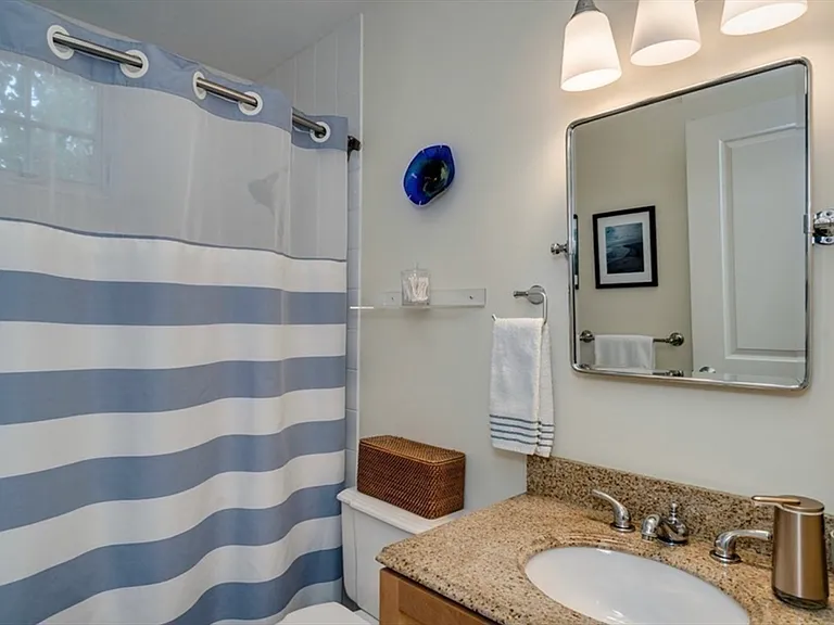4040 Washington St #1 — Photo 9