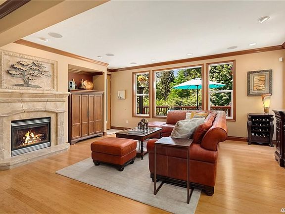2nd image of 13585 Adair Creek Way NE