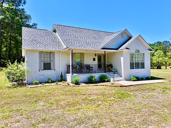 5th image of 155 Moree Dr