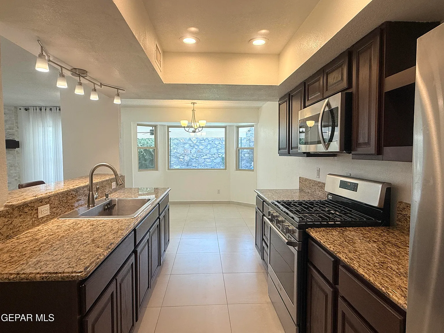 4 bed, 1603 sqft, $1,750 — Photo 3