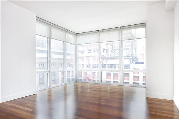 Rented by (Legacy) Elegran | media 2