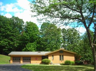 91 SE Hollow Rd, Berlin, NY 12022