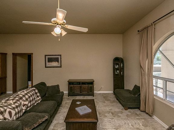 5th image of 6324 N Buckhorn Dr