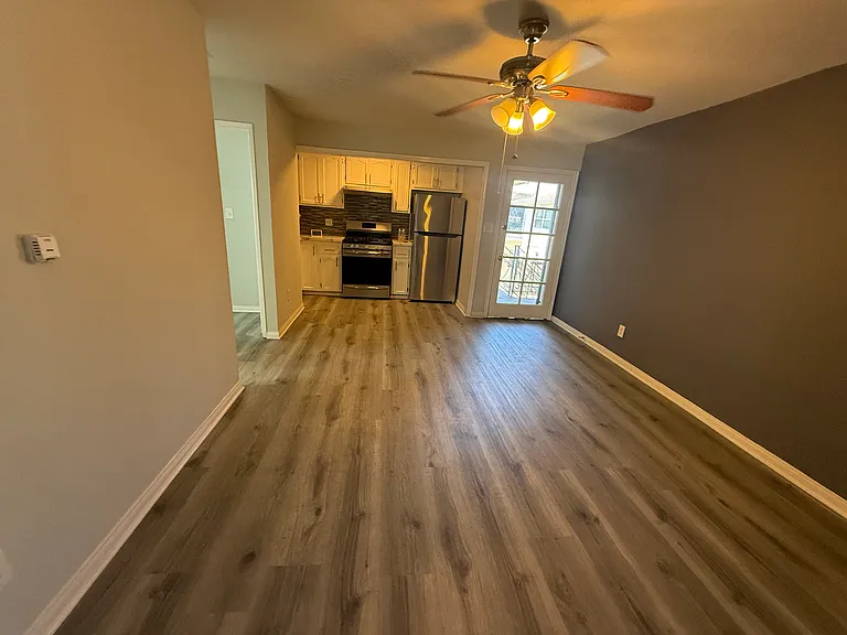 1032-1036 S Normandie Ave #9 — Photo 6