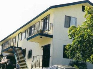 329 E Orange St, Vista, CA 92084