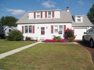 4145 W Hopewell Rd, Center Valley, PA 18034