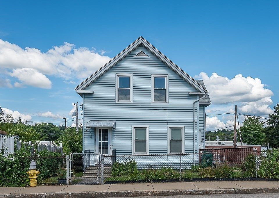 1st image of 25 Greenwood St