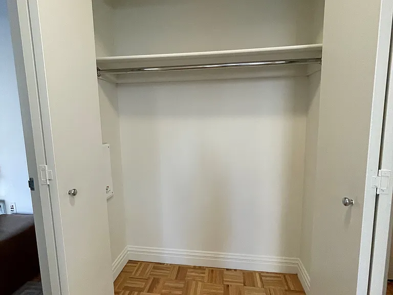 1500 Lexington Ave #8P — Photo 13