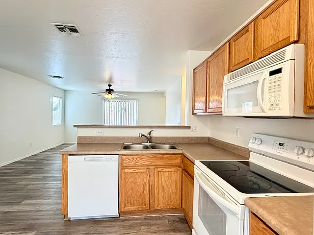 16177 W Calavar Rd — Photo 7
