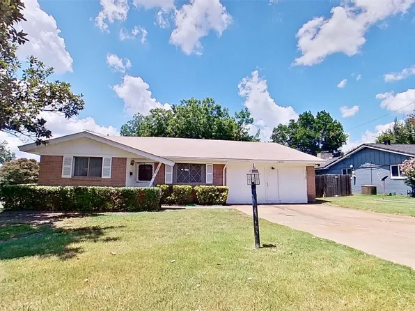 3508 Bandera Rd, Fort Worth, TX 76116