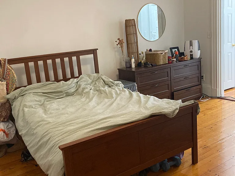 94 Pearl St #1 — Photo 2