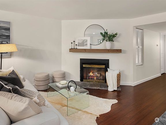 4th image of 12034 Slater Avenue NE #A5