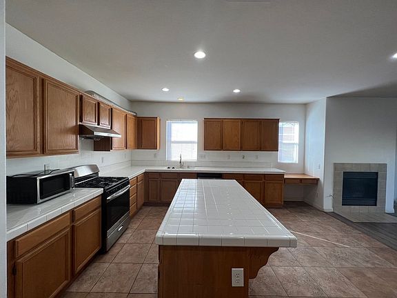 5th image of 1712 Campanella Dr