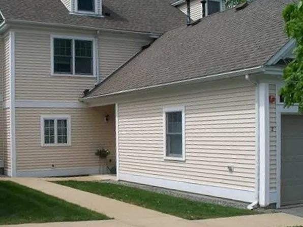 201 Central St Unit 2, Georgetown, MA 01833