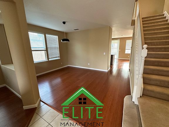 3rd image of 7200 Tavira Ct