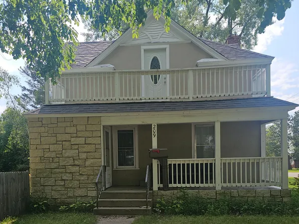 209 Lake Ave, Park Rapids, MN 56470