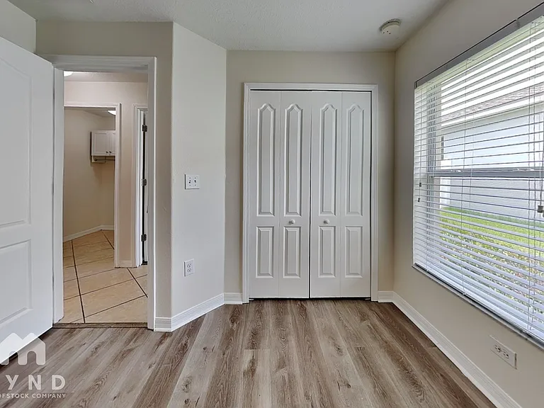 1212 Oak Pond St — Photo 14
