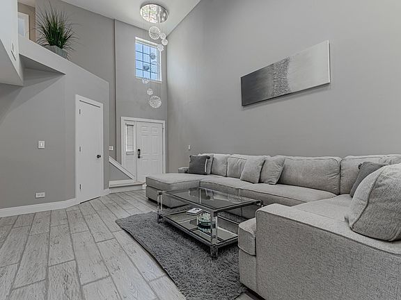 5th image of 1513 W Orchard Pl