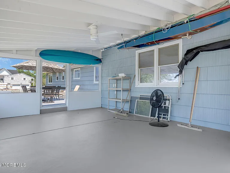 10 Harbour Way — Photo 29