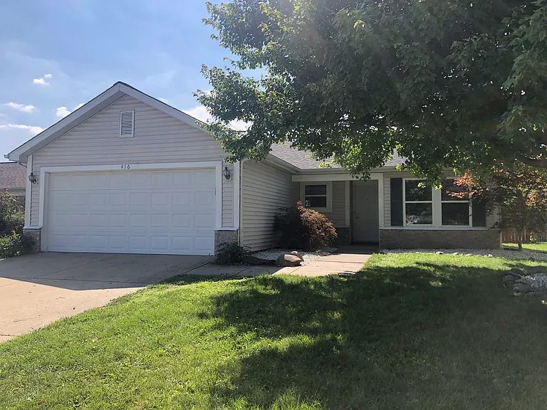 416 Atwood Dr — Photo 1