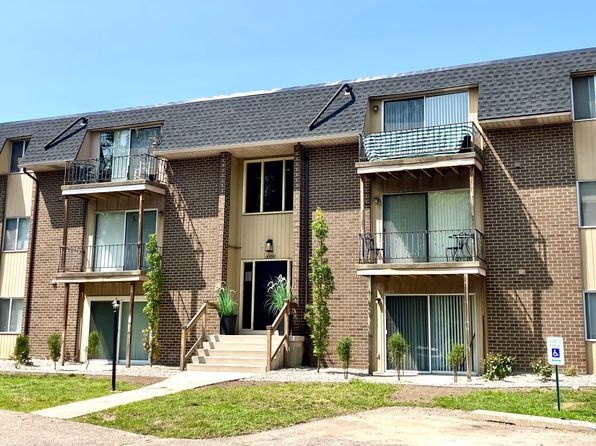 3325 Breton Rd SE APT 10