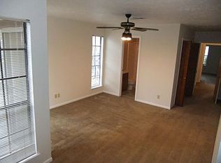 2900 Forest Bnd #2902, Bryan, TX 77801