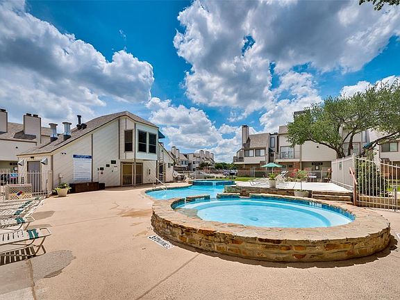 4th image of 3121 Sondra Dr APT 301