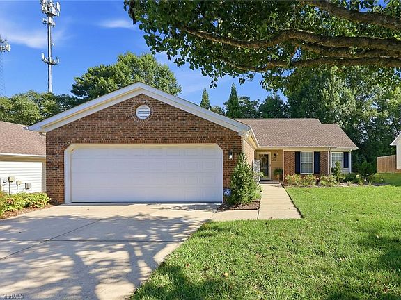 2nd image of 3953 Cobblestone Bend Dr