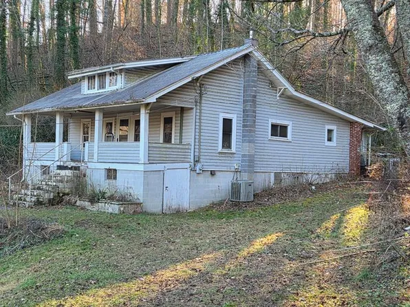 39 Henry Rd, Sylva, NC 28779