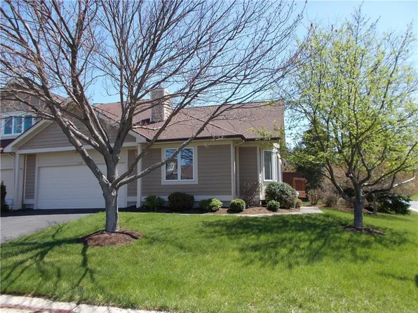 1148 Hillsboro Cove Cir, Webster, NY 14580