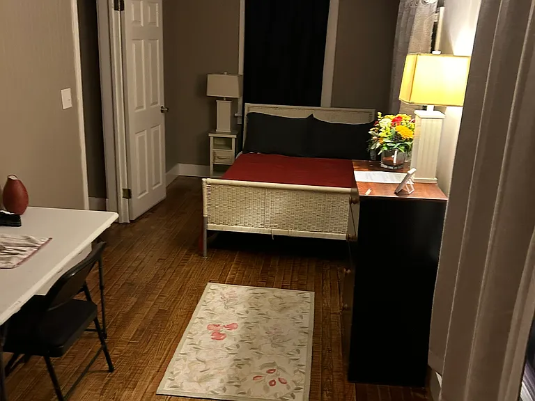 52 E 32nd St #ROOM — Photo 2