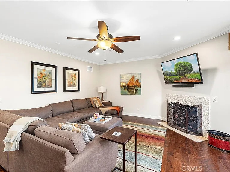 3116 Lincoln St — Photo 16