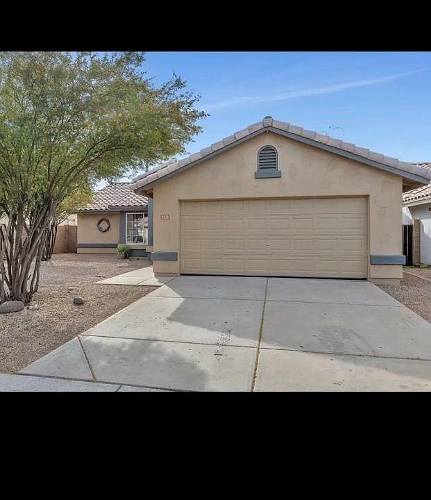 1st image of 1323 W Michelle Dr
