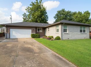 3715 E 39th St S, Tulsa, OK 74135