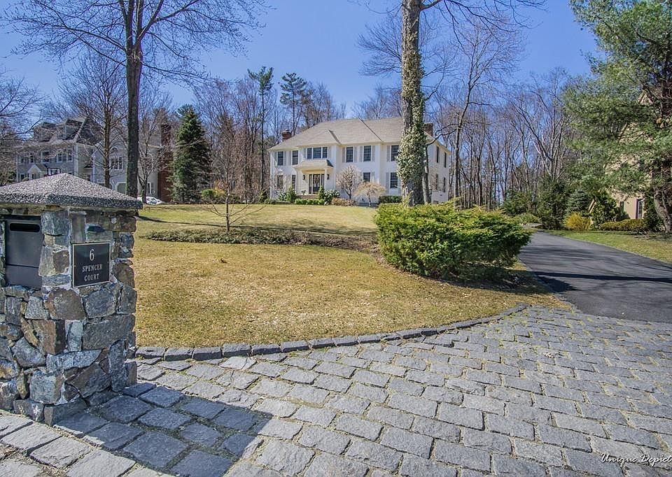 2nd image of 6 Spencer Ct