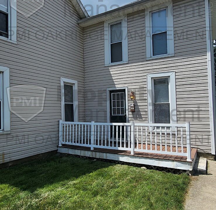 1st image of 24B N Mulberry St