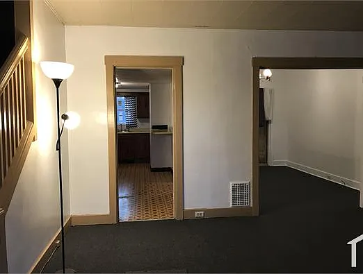 1106 Sylvan Ave — Photo 2