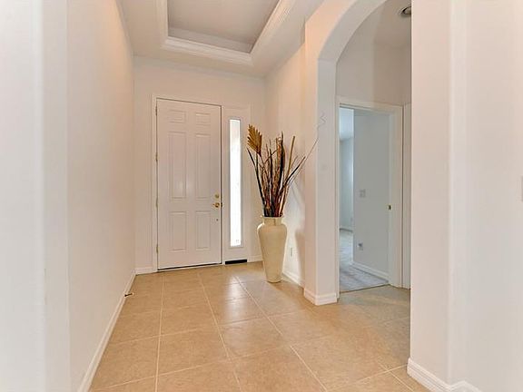 3rd image of 1742 Sunderland Dr