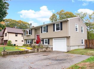 163 Wellington Ave, Warwick, RI 02886