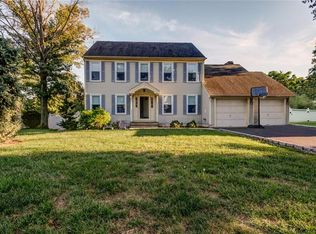 14 Peabody St, Piscataway, NJ
