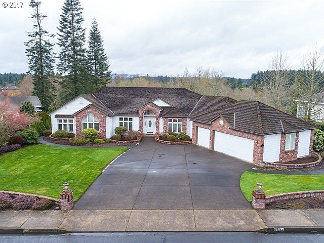 2nd image of 2637 NW Lacamas Dr