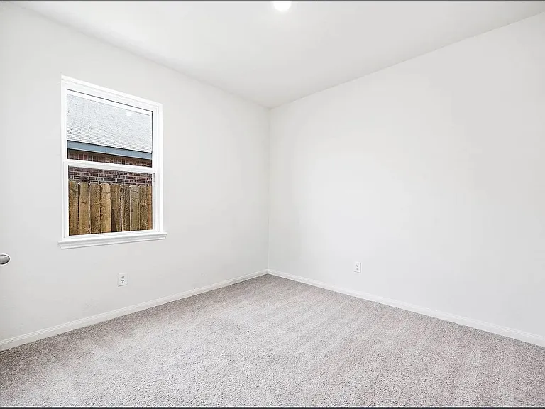 22402 Kennons Way — Photo 16