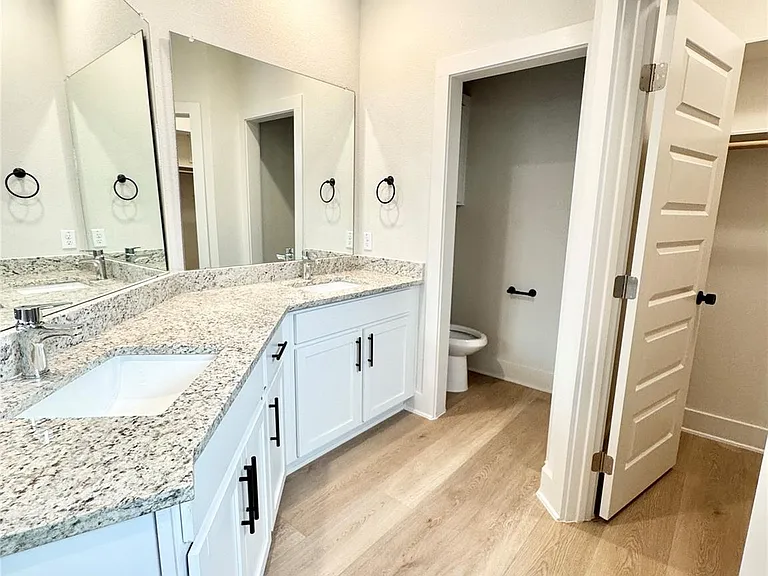 108 Zayd Ct #B — Photo 11
