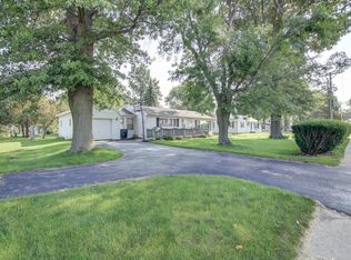 3209 Dixon Rd, Rock Falls, IL 61071