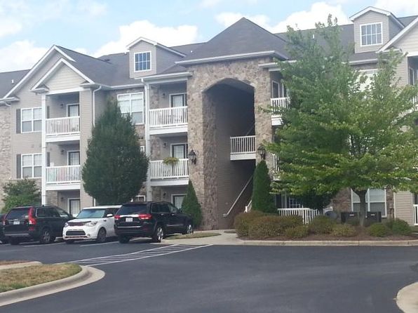 7100 W Friendly Ave Unit 304