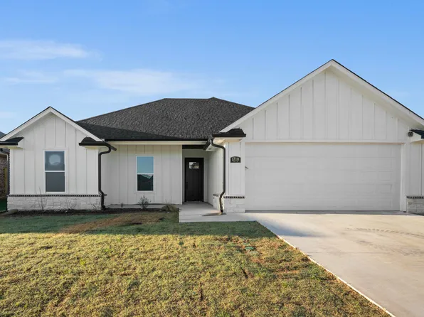 1701 E Main St, Whitehouse, TX 75791