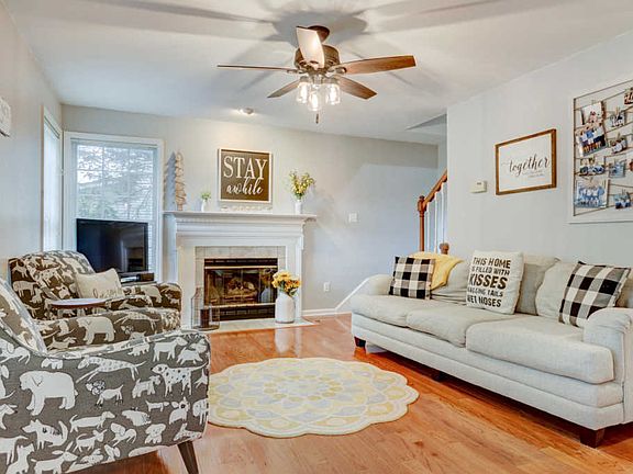 3rd image of 2751 Elston Brae Dr
