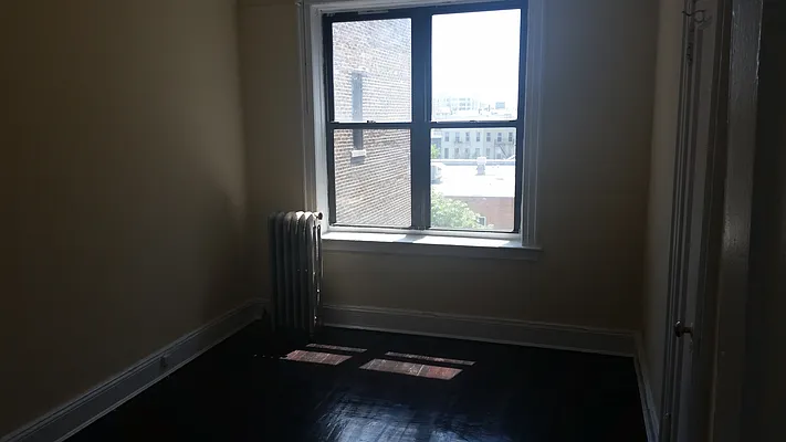 Rented by Cooper Real Estate | media 4