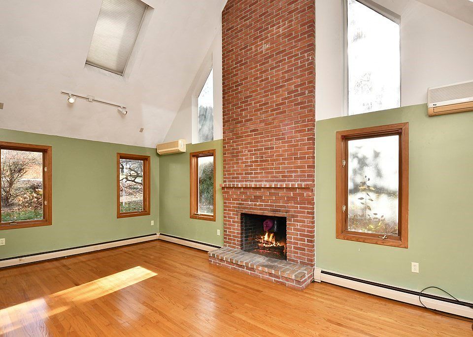 205 Old Westboro Rd, North Grafton, MA 01536 Zillow