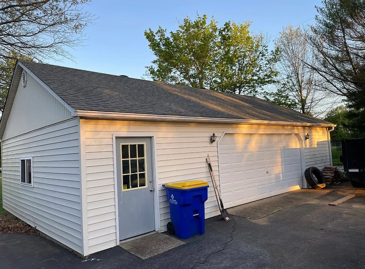 729 Collett Rd — Photo 2